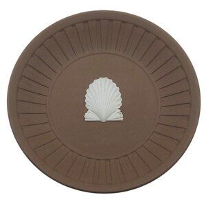 Wedgwood Cream On Taupe Brown Jasperware Fluted Dish Seashell Bas-Relief England